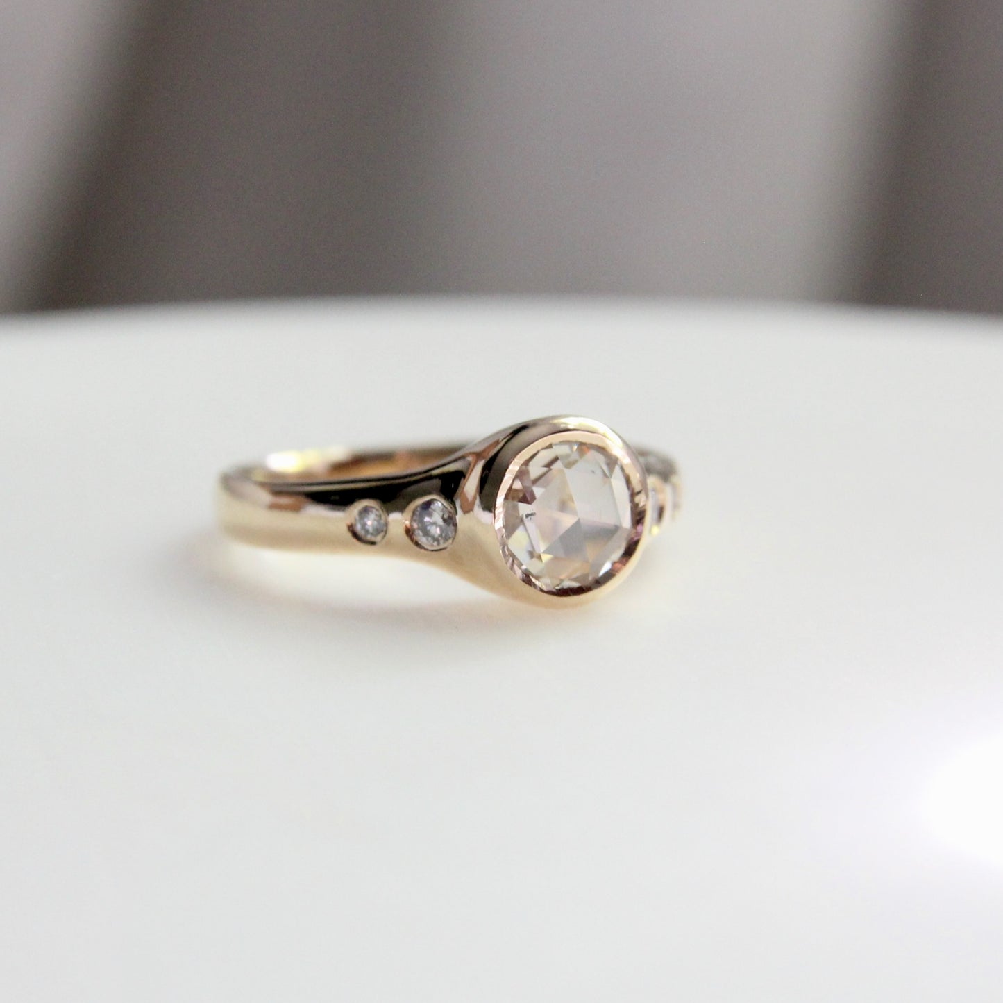0.71ct Round Champagne Rosecut ring