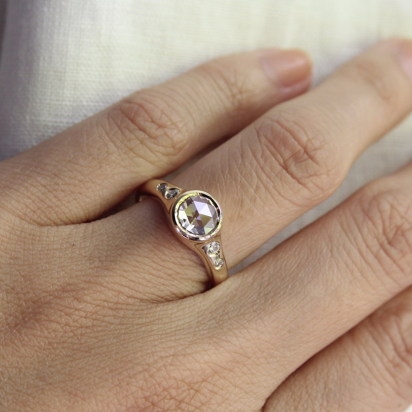 0.71ct Round Champagne Rosecut ring