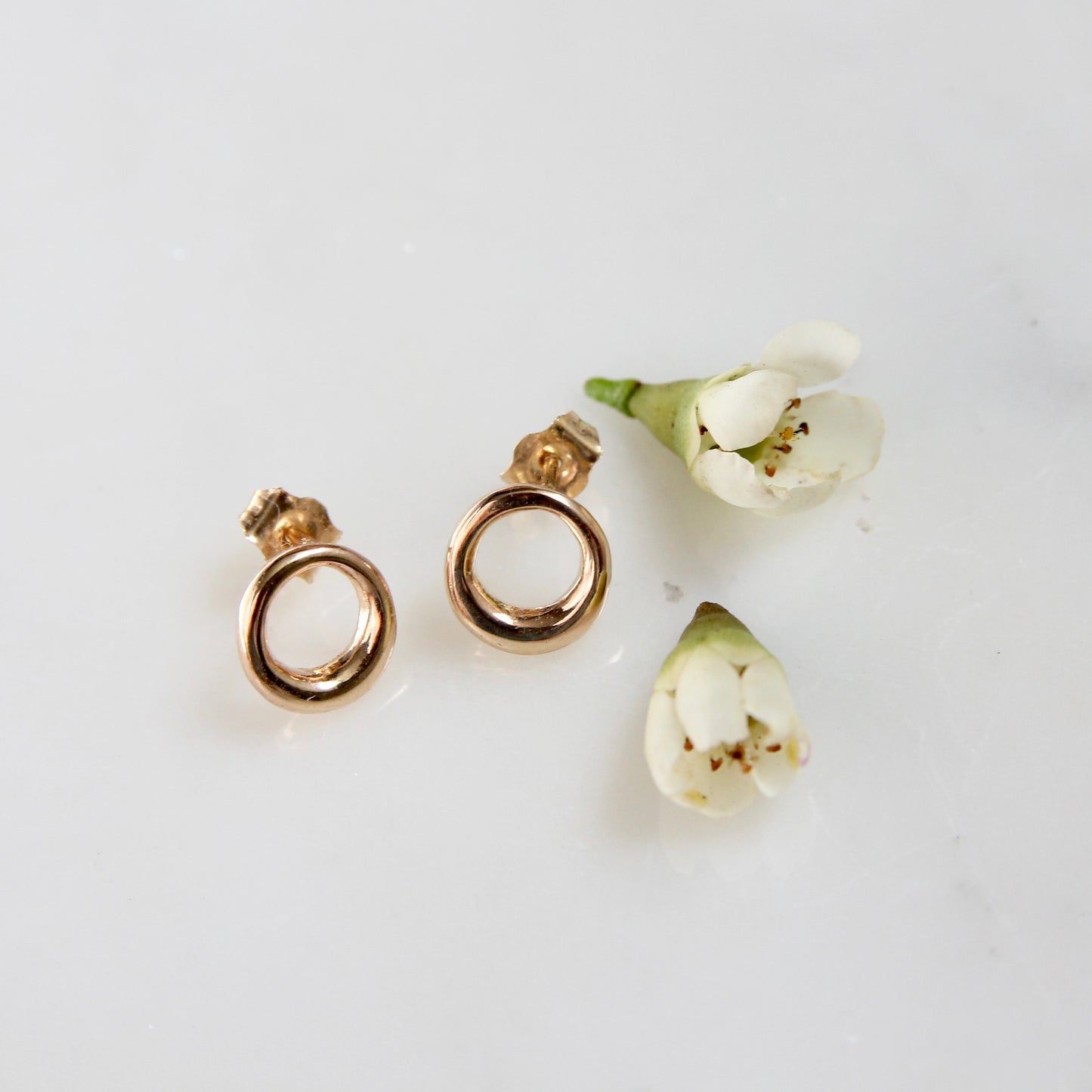 Aura Studs