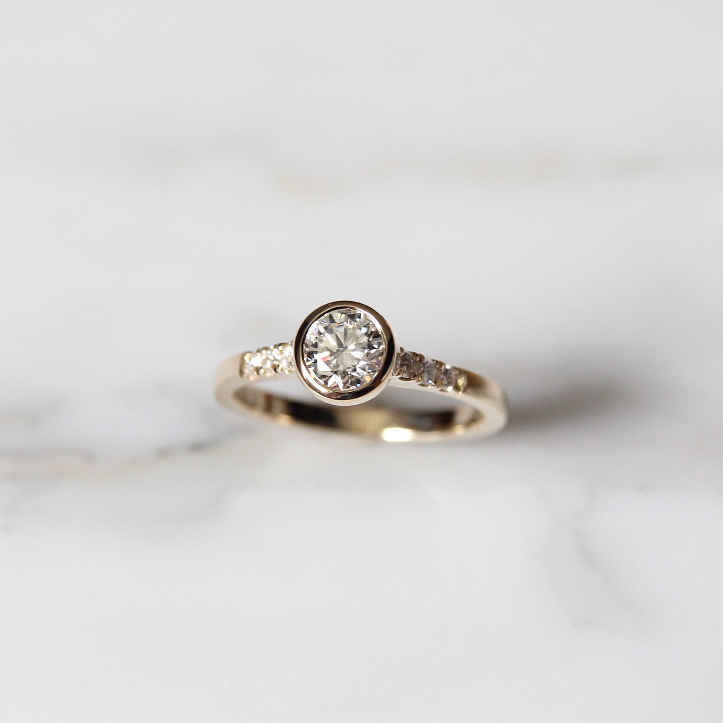 Bezel Peak Diamond Band *Mount Only