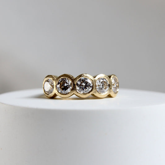 Grande Organic Diamond Bezel Band