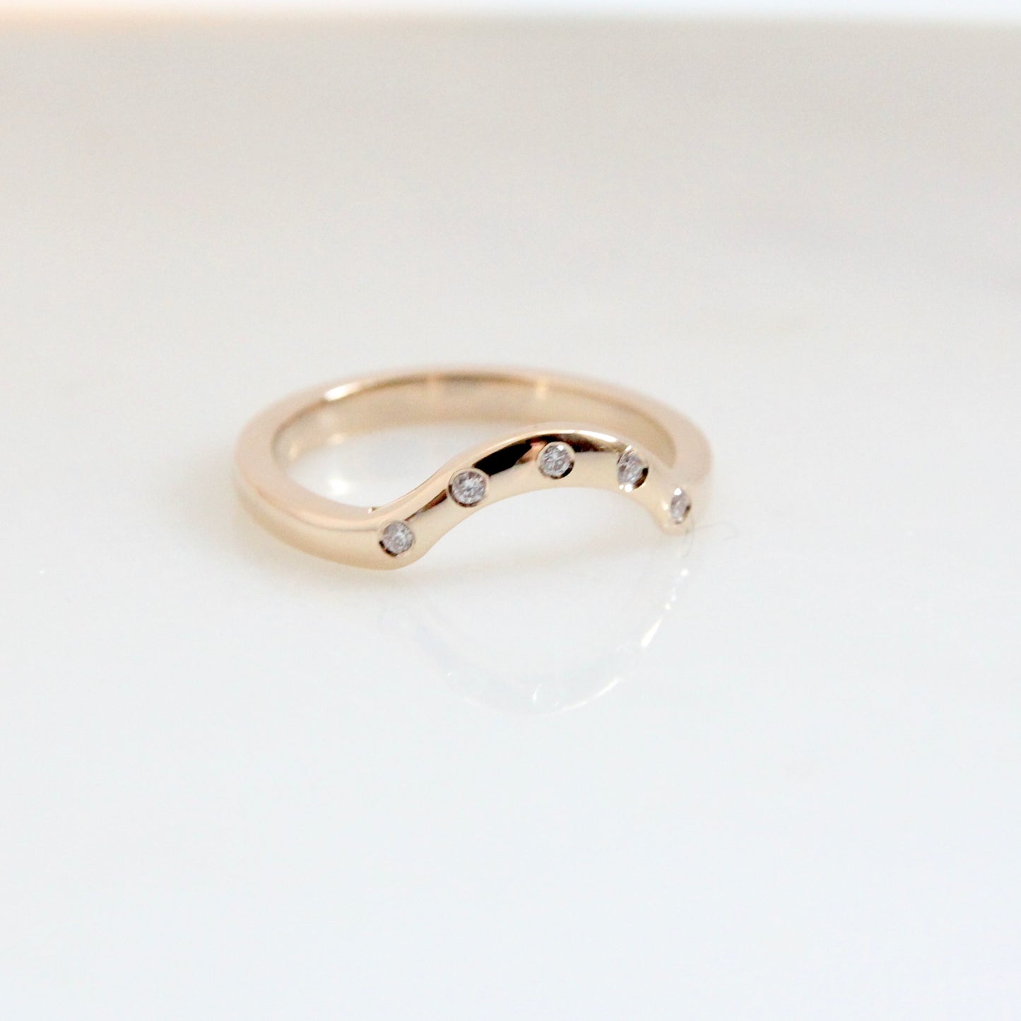 Arc Diamond Band